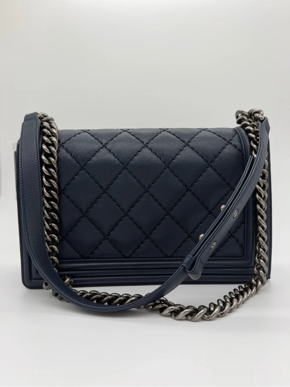 CHANEL classic quilted